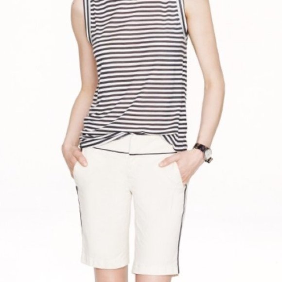 JCrew 9” Andie Shorts Size 2 - Picture 1 of 4